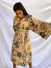 Load image into Gallery viewer, &quot;IT&#39;S FOR THE BIRDS&quot; 70&#39;S DRESS