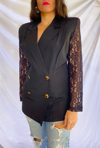 "LACE AND LOVE" 80'S LACE SLEEVE BLAZER